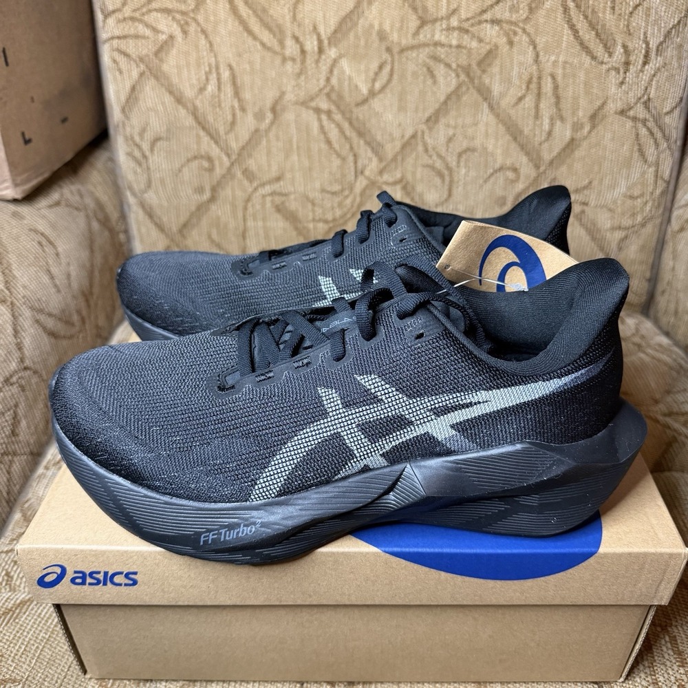 ASICS Novablast 6 Black 1011C243.002 Men's Size 9.5 Road Running Shoes NIB